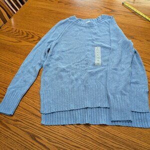 Old Navy, NWT, Junior size Small, Blue Long Sleeved Sweater